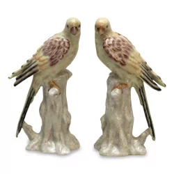 Pair of porcelain parrots, yellow color.