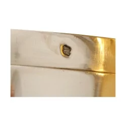 Boite ou bonbonnière ronde en argent (415 gr). 20ème siècle