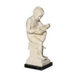 Statuette en marbre blanc "Chérubin" en train d’écrire, sur