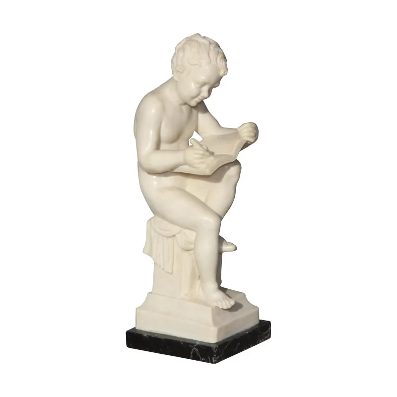 Statuette en marbre blanc "Chérubin" en train d’écrire, sur - Moinat - Salon des Lumières