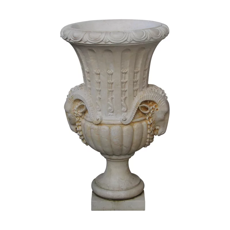 Urn in beige Verona marble, GENEVA model. - Moinat - Urns, Vases