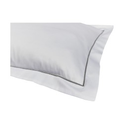 pillowcase \"By Moinat\" collection, in white satin (100%