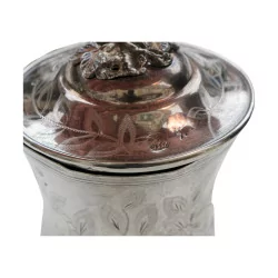 Tea or chocolate cup with its lid, richly decorated. …
