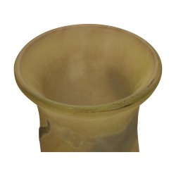 Grand vase de Émile GALLÉ (1846-1904), coloris jaune avec …