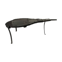 Table de salon en forme de soufflet en bois et fer