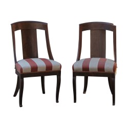 2 Chaises Gondole en bois d acajou recouvertes de tissu rayé
