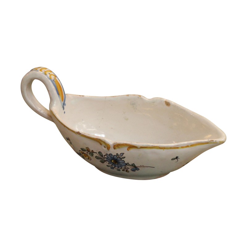Saucière en faïence de Nevers décor polychrome de petites … - Moinat - Porcelaine Saucière en faïence de Nevers décor polychrome de petites … - Moinat - Porcelaine
