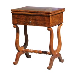 игровой стол Louis Philippe из орехового дерева. Швейцария (Вауд), …