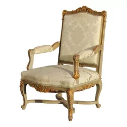 Grand fauteuil Louis XV Régence avec entretoise, en bois peint