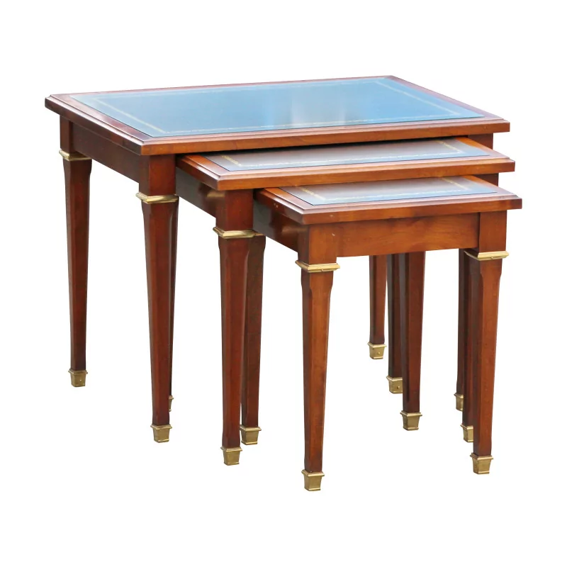 Set of 3 nesting tables in cherry wood with faux leather top … - Moinat - Nest of tables