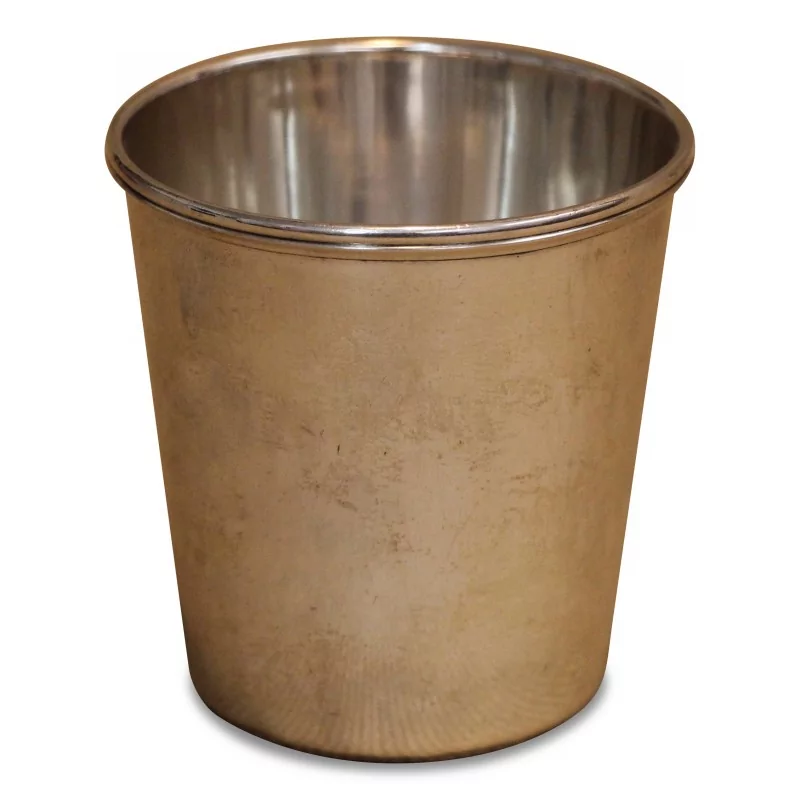 Gobelet ou timballe en argent, légèrement cabossée, travail - Moinat - Argenterie