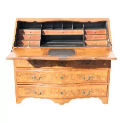 伯尔尼胡桃木镶嵌五斗柜书桌，安装在……