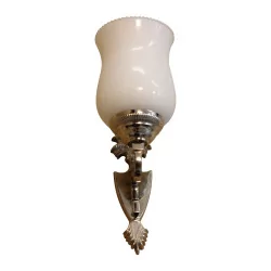 盏带灯的“麦束”壁灯，在 verrine 中……
