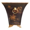Cache-pot sur pieds, de teinte noir avec un paysage chinois en … - Moinat - Accessoires de décoration