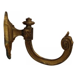 Paire de patères en bronze doré (Embrasses) Louis XVI. Paris