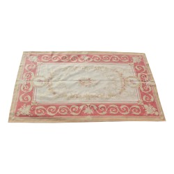 Aubusson 地毯，采用羊毛手工编织在亚麻纬纱上。 ……
