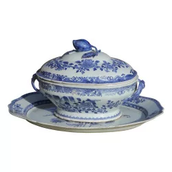 Blue and white earthenware soup tureen with its dish. Company of …