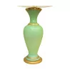Lampe montée sur un vase opaline vert avec filets dorés. - Moinat - Opaline