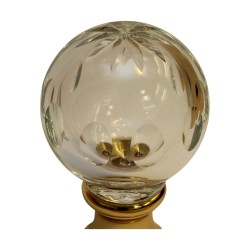 Boule d'escalier en verre travaillé avec étoile au sommet avec …