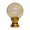 Smooth glass stair ball with golden base. - Moinat - Decorating accessories