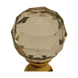Stair ball in worked glass with a diamond-like facet …