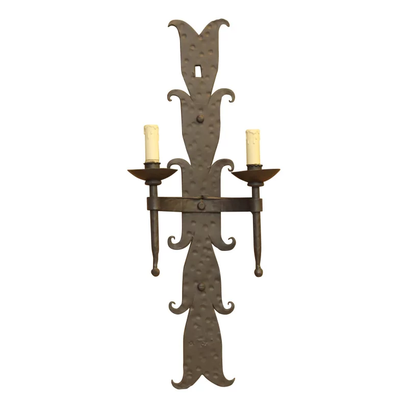 wrought iron wall lamp with 2 lights. France 20th century. - Moinat - Wall lights, Sconces