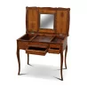 件胡桃木路易十五梳妆台或写字台，镶嵌着…… - Moinat - 化妆台