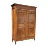 Grande armoire vaudoise avec 2 portes ouvrant sur 4 rayons et - Moinat - Armoires