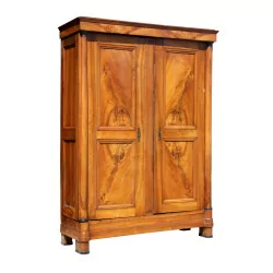 Large Directoire wardrobe in walnut with half columns. With 2 …