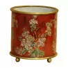 cache-pot with floral pattern on a dark red background. - Moinat - Flowerpot holders, Interior planters