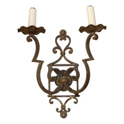 Applique Art Déco en fer forgé à 2 lumières. France, 20ème …