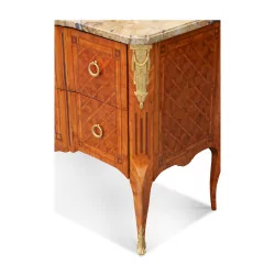 Louis XV transition chest of drawers without crosspiece, mounted on oak.