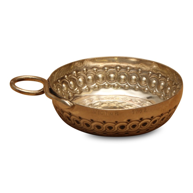 Tastevin „VICTOR 1792“ (101gr) in Silber. Unleserliches Markenzeichen. … - Moinat - Silber Tastevin „VICTOR 1792“ (101gr) in Silber. Unleserliches Markenzeichen. … - Moinat - Silber