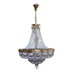 路易十六风格的气球枝形吊灯，装饰华丽……