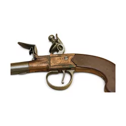 Pistole mit altem Steinschlosssystem namens „patte de …