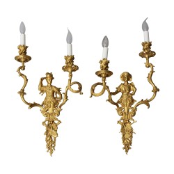 Paire de grandes appliques de style Louis XV à 2 lumières en …