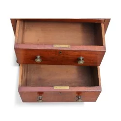 Bureau cylindrique en acajou. Angleterre, 19ème siècle.