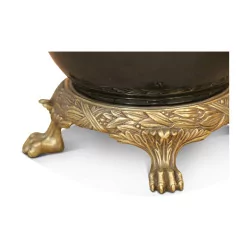 Lampe vase noire avec 4 pieds griffes en bronze doré et …