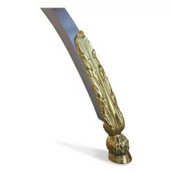 Couchtisch im Louis XV-Stil mit Gestell aus gebürstetem Stahl und …