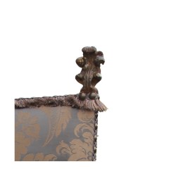 Fauteuil Louis XIII tissu "Damas soie grise"
