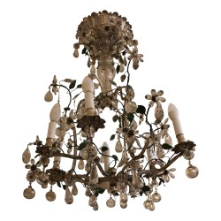 Lustre en bronze argenté et fer forgé vert à cristaux fleurs.