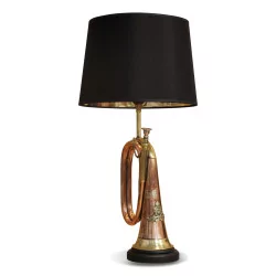 Lampe trompette avec socle noir et 1 abat-jour noir à …