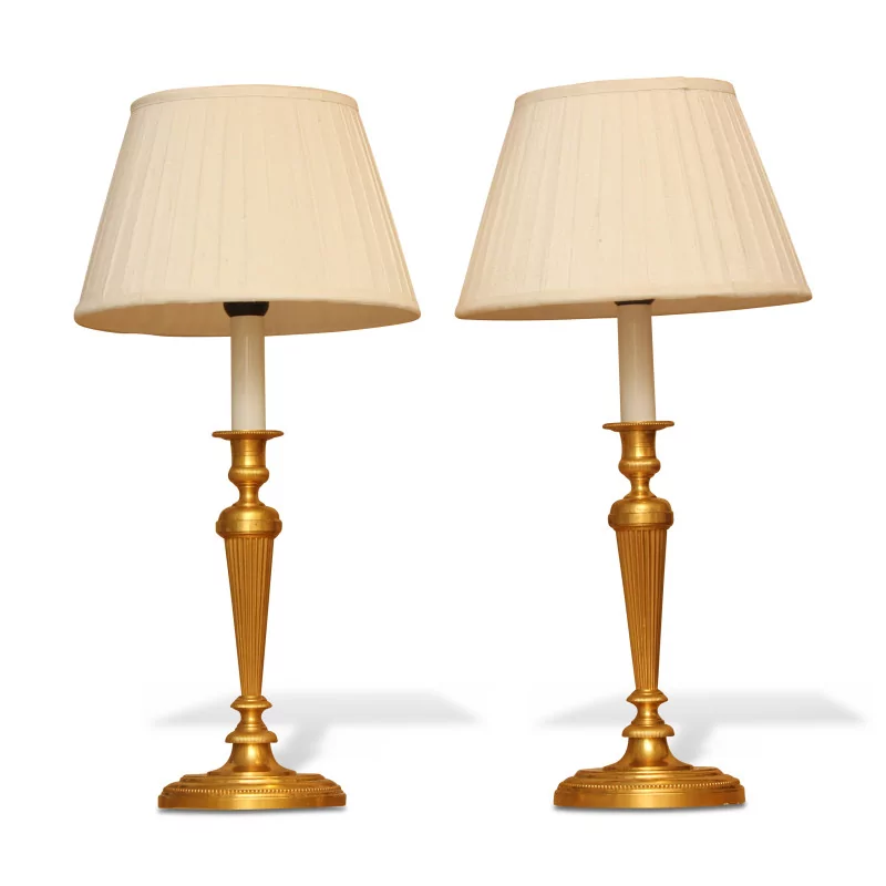 Candlesticks turned with pearls mounted as a lamp with lampshade … - Moinat - Table lamps