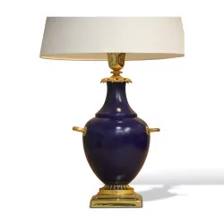 Lampe vase bleue et bronze doré. Italie, vers 1970.