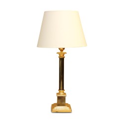 Lampe colonne canon de fusil et or. Paris France, vers 1970.