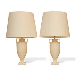 Paar Vasenlampen aus Alabaster im Directoire-Stil mit …