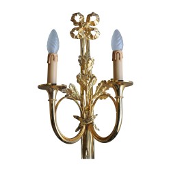 Applique Louis XVI cors de chasse avec noeud en haut et