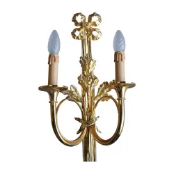 Louis XVI hunting horn sconce with knot at the top and …