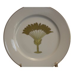 个金色“PALM”盘子。洗碗机安全。 ……