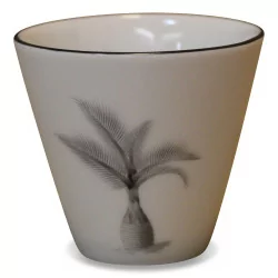 Tasse à expresso en porcelaine avec un palmier noir